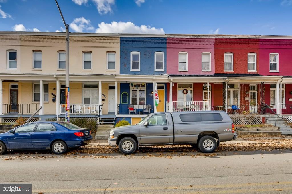 3210 Keswick Road Baltimore, MD 21211 - Photo 3 of 28 Gallery Image 3