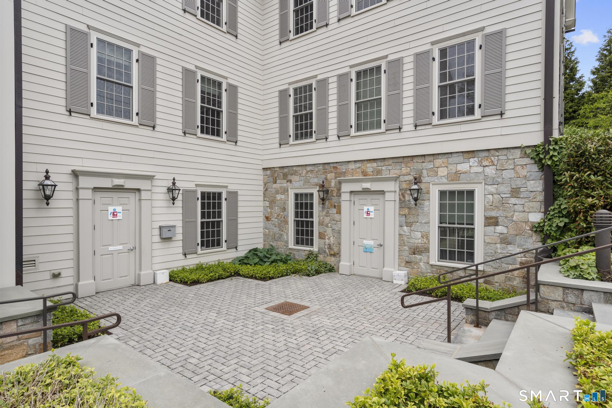 745 Boston Post Road, Unit 1 Darien, CT 06820 - Photo 5 of 32
