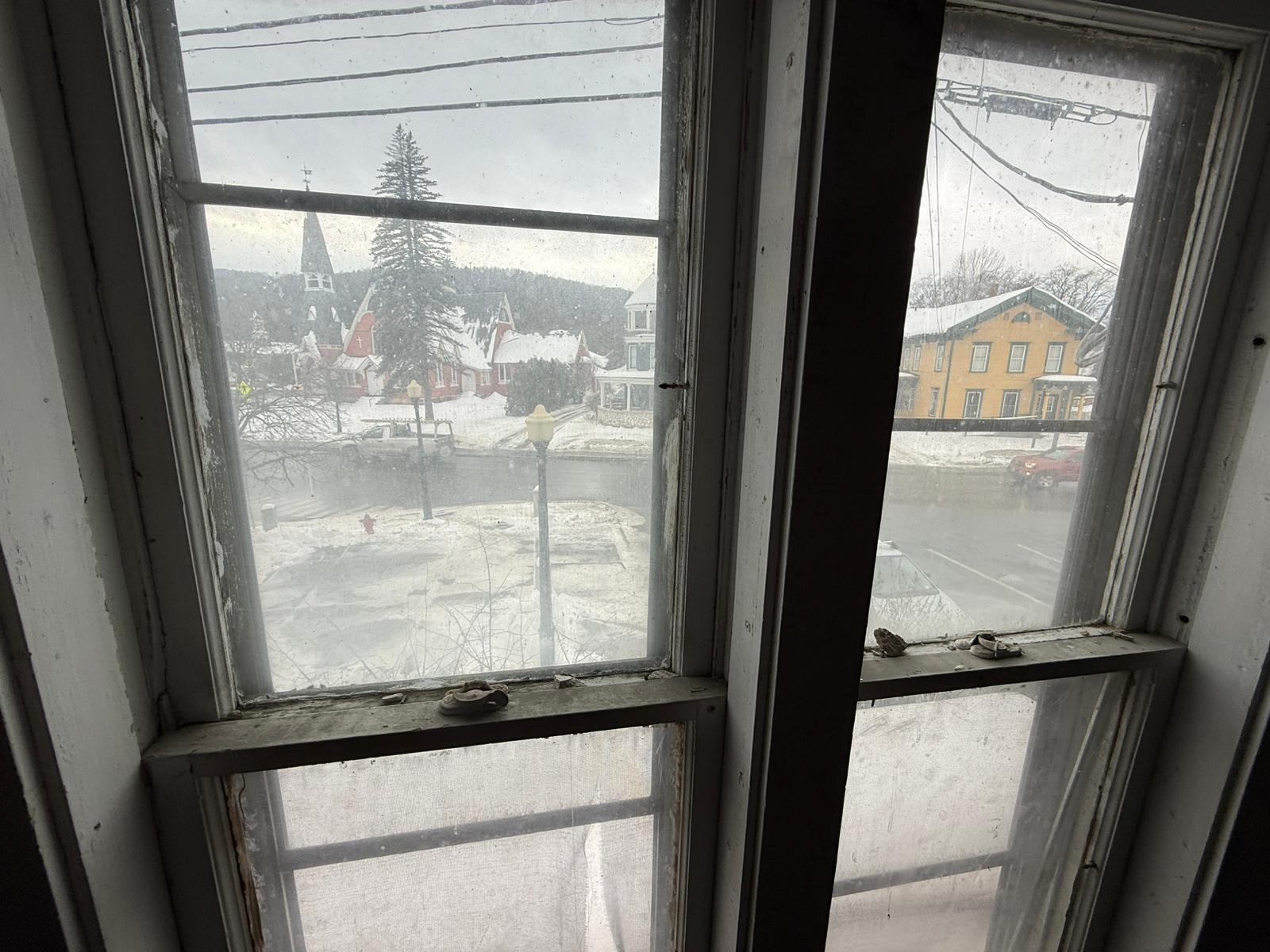 12 Pleasant Street Randolph, VT 05060 - Photo 11 of 40