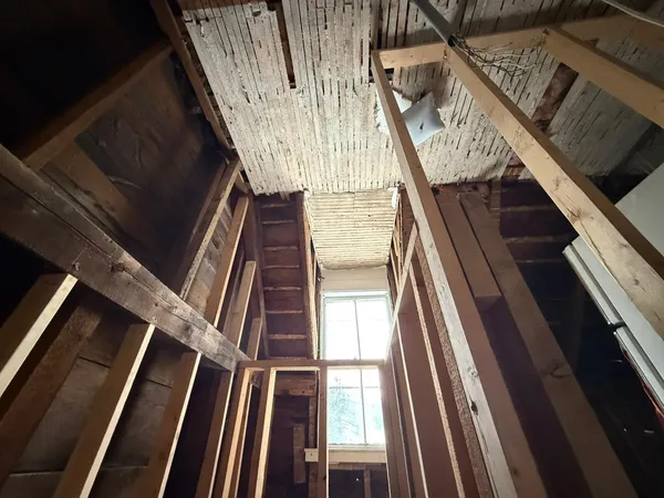 $32,000 | 12 Pleasant Street, Randolph, VT 05060