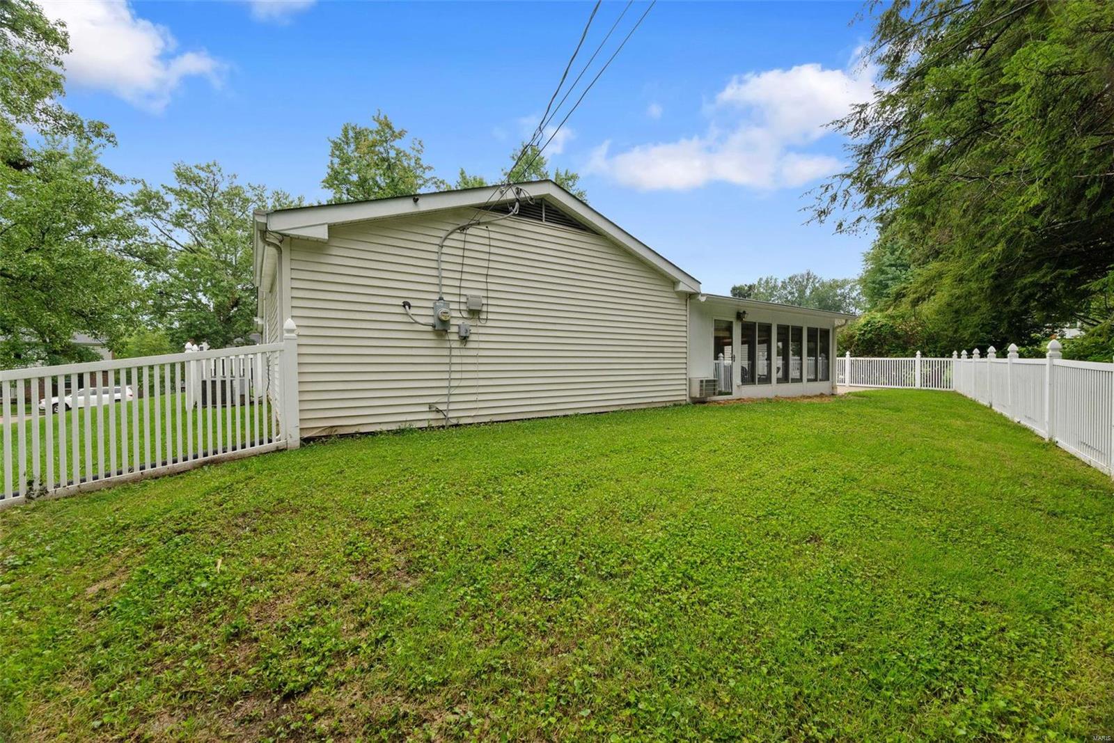 296 Ridge Trail Drive Chesterfield, MO 63017 - Photo 42 of 44 Gallery Image 42