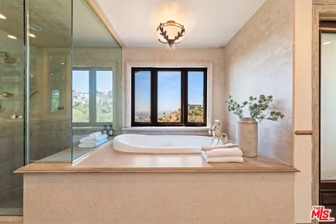 $2,999,000 | 6930 Oporto Drive, Los Angeles, CA 90068