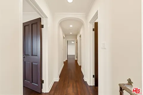 $2,999,000 | 6930 Oporto Drive, Los Angeles, CA 90068