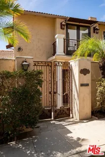 $2,999,000 | 6930 Oporto Drive, Los Angeles, CA 90068