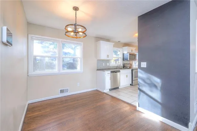 $275,000 | 4014 South Forest Avenue, Independence, MO 64052