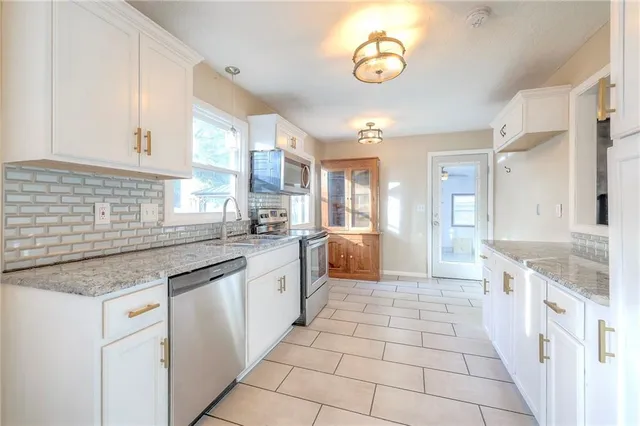 $275,000 | 4014 South Forest Avenue, Independence, MO 64052