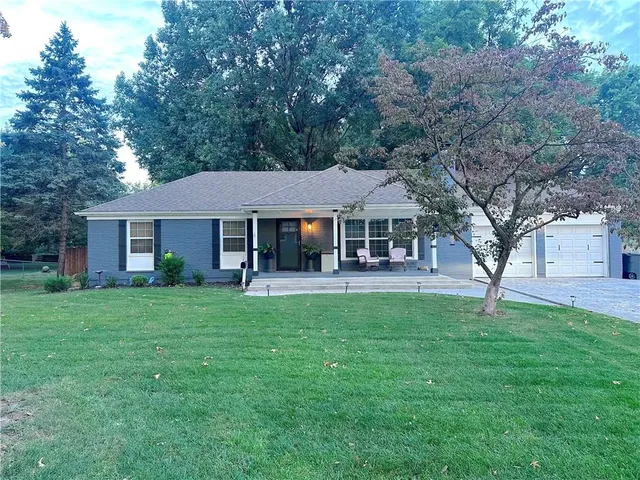 $275,000 | 4014 South Forest Avenue, Independence, MO 64052