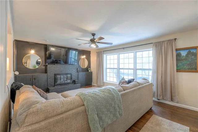 $275,000 | 4014 South Forest Avenue, Independence, MO 64052