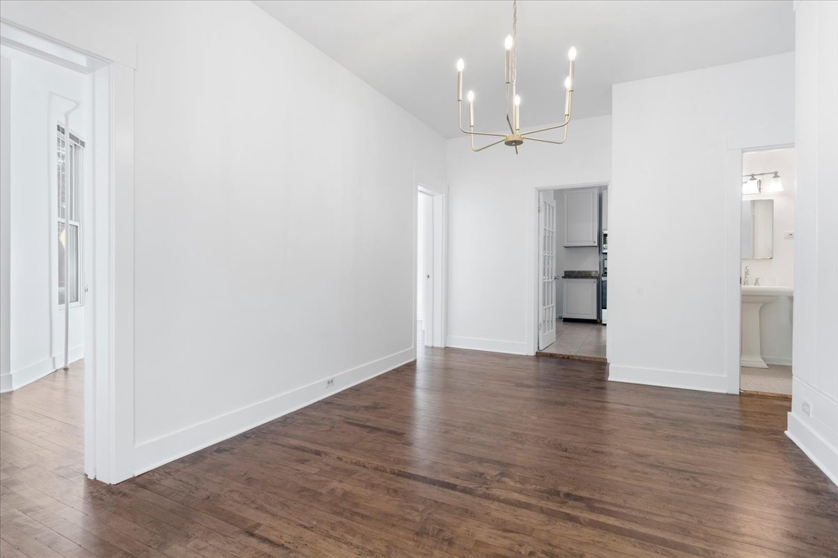 1097 Tower Road, Unit A Winnetka, IL 60093 - Photo 5 of 17