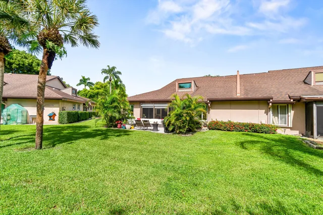 $365,000 | 4670 Fountains Drive South, Lake Worth, FL 33467