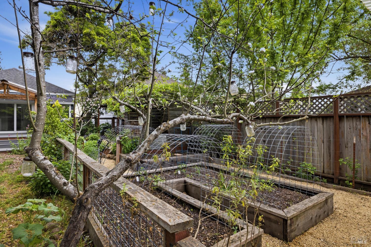 640 Charles Street Santa Rosa, CA 95404 - Photo 37 of 46