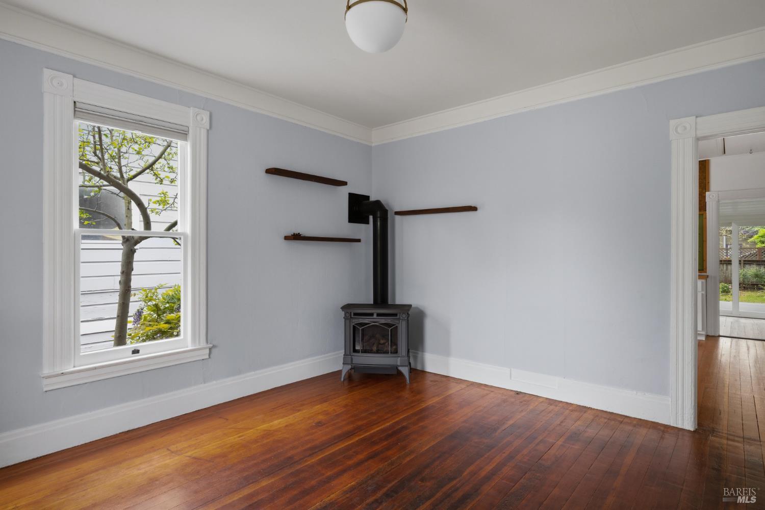 640 Charles Street Santa Rosa, CA 95404 - Photo 6 of 46