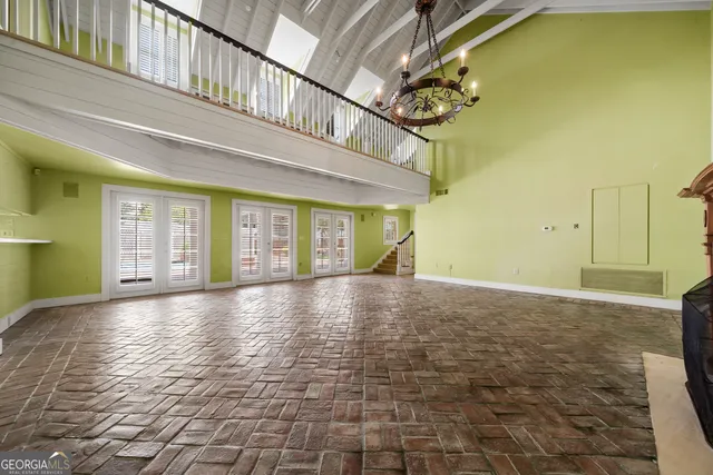 $2,400,000 | 617 Dixie Avenue, Madison, GA 30650