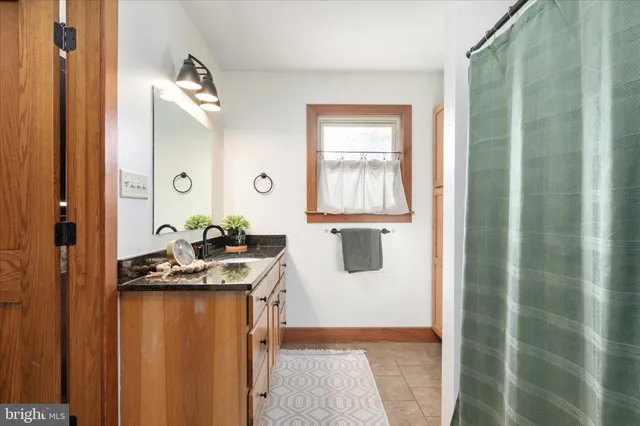 $630,000 | 2050 Back Road, Woodstock, VA 22664