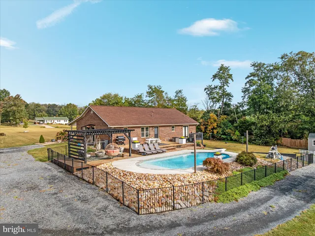 $630,000 | 2050 Back Road, Woodstock, VA 22664