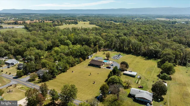 $630,000 | 2050 Back Road, Woodstock, VA 22664
