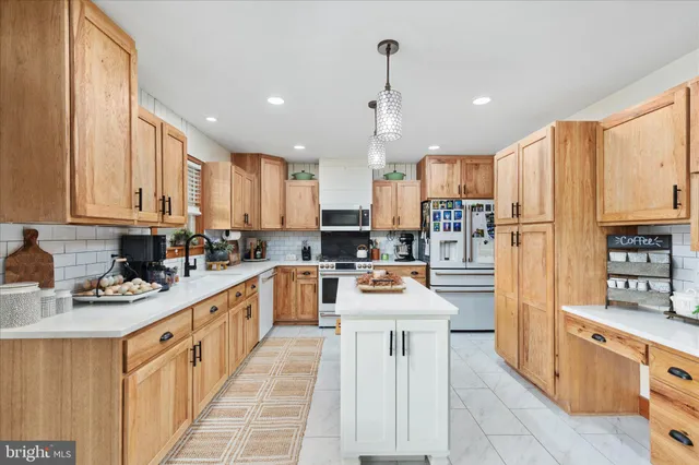 $630,000 | 2050 Back Road, Woodstock, VA 22664