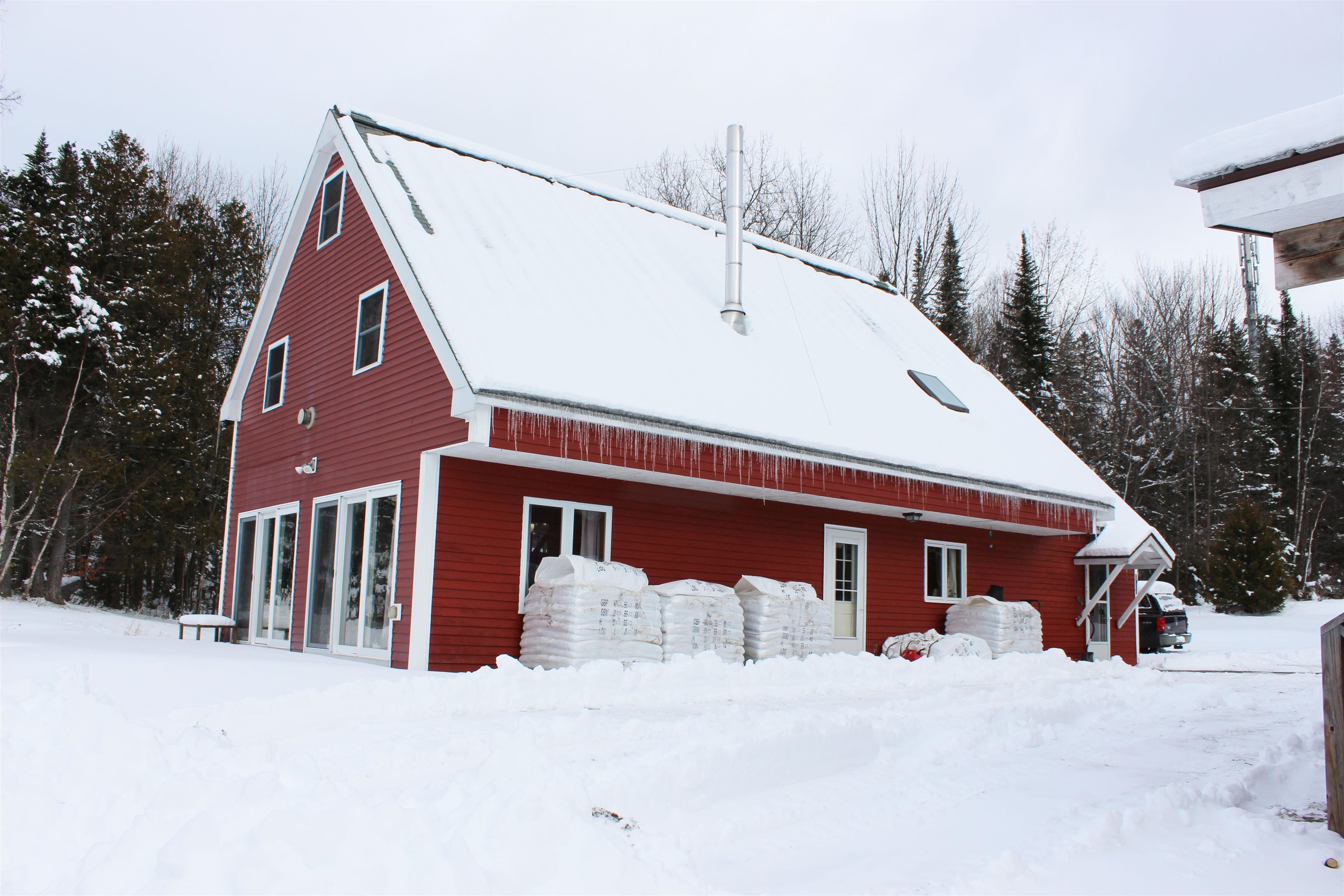 358 Mosher Road Sheffield, VT 05866 - Photo 3 of 40 Gallery Image 3
