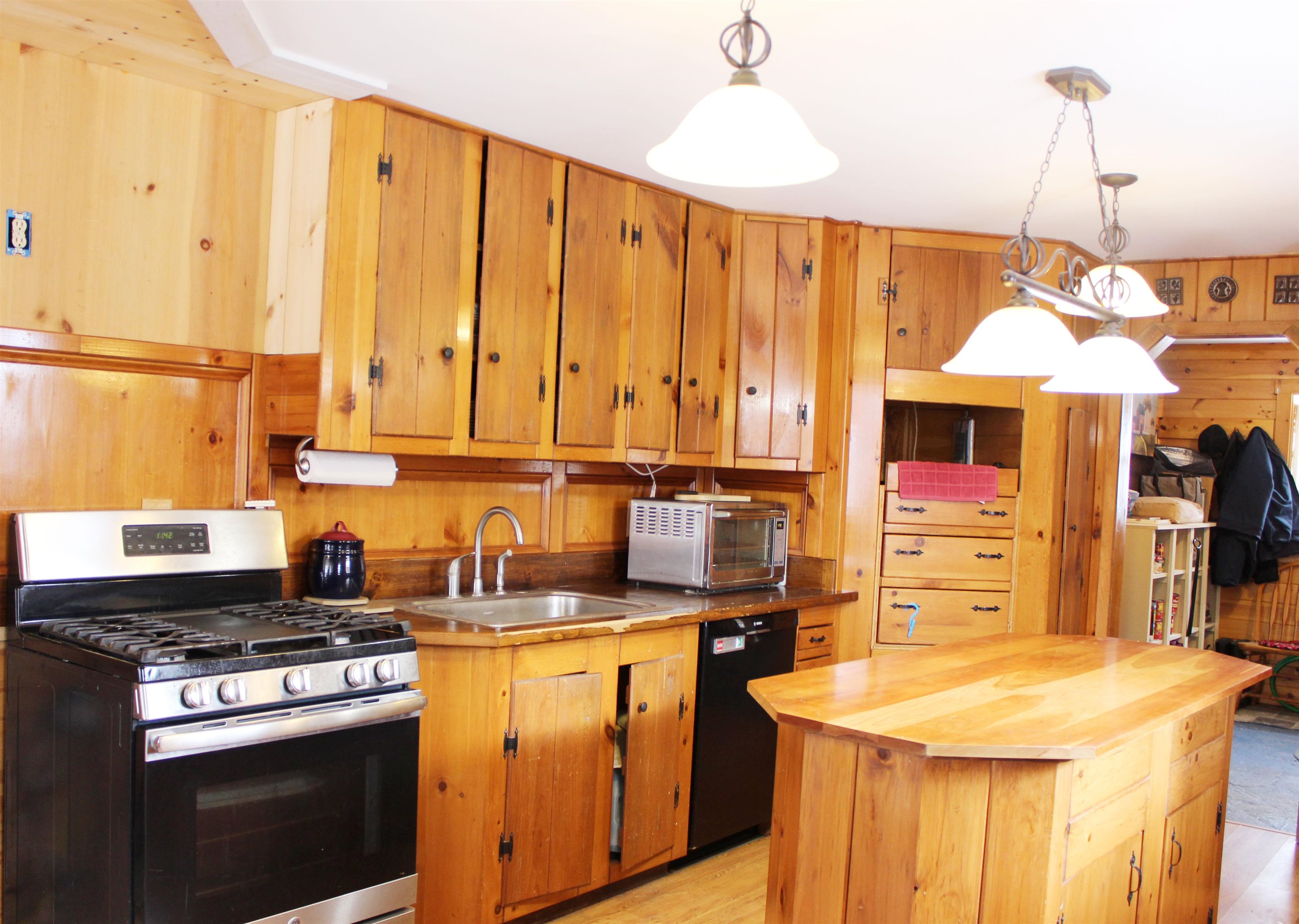 358 Mosher Road Sheffield, VT 05866 - Photo 6 of 40 Gallery Image 6