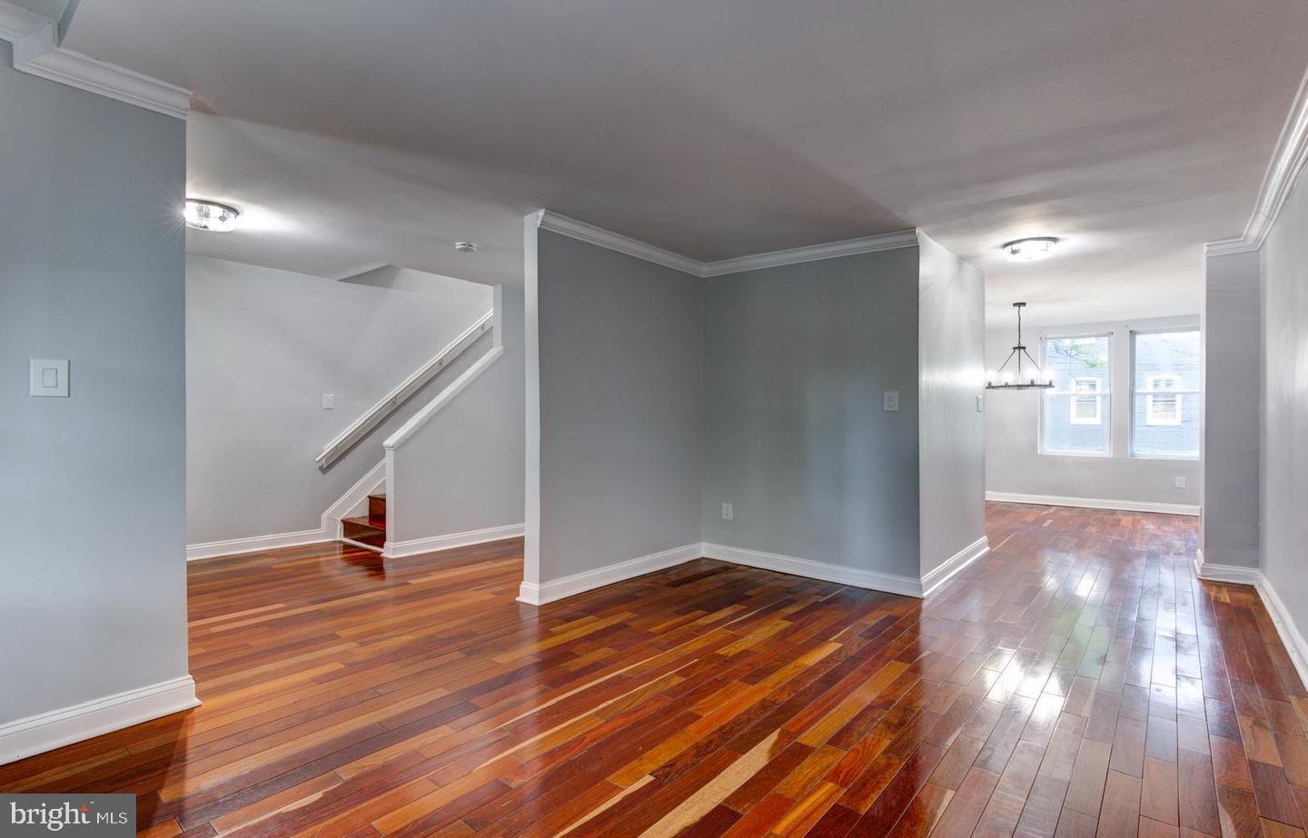 3537 Reisterstown Road Baltimore, MD 21215 - Photo 4 of 23 Living Room