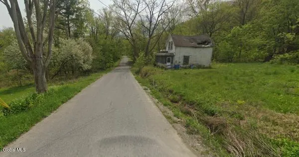 $40,000 | 23 Dundee Avenue, Hoosick Falls, NY 12090