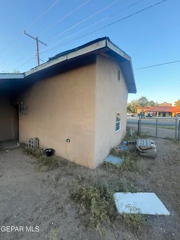 a view of backyard and outdoor space
