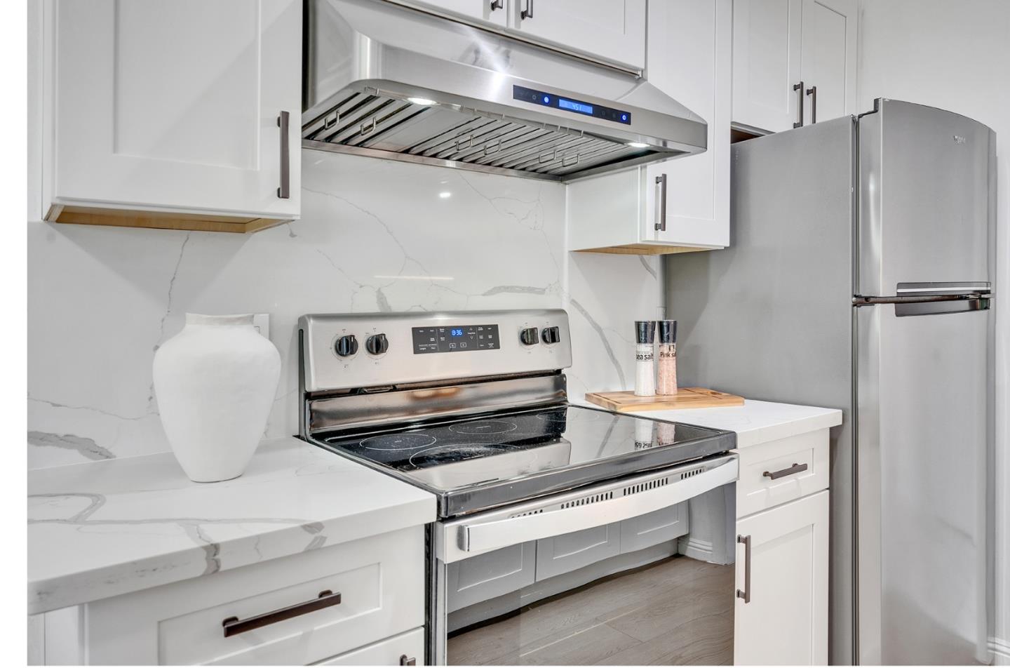 100 E Middlefield Road, Unit 3H Mountain View, CA 94043 - Photo 7 of 36
