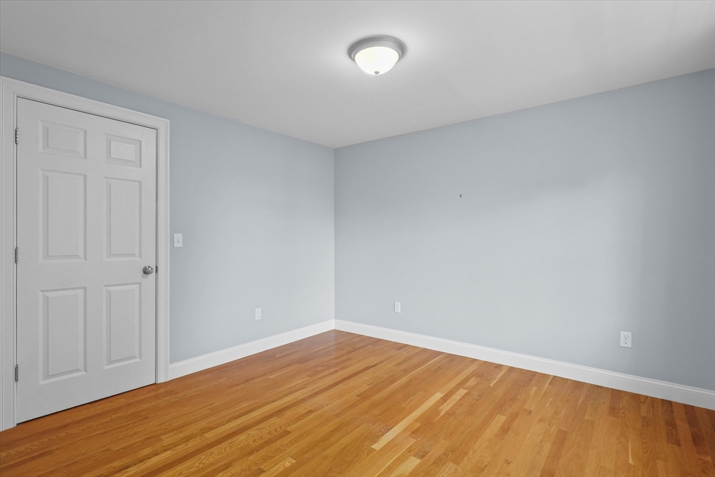 8 Beachmont Road Salem, MA 01970 - Photo 25 of 42 Gallery Image 25