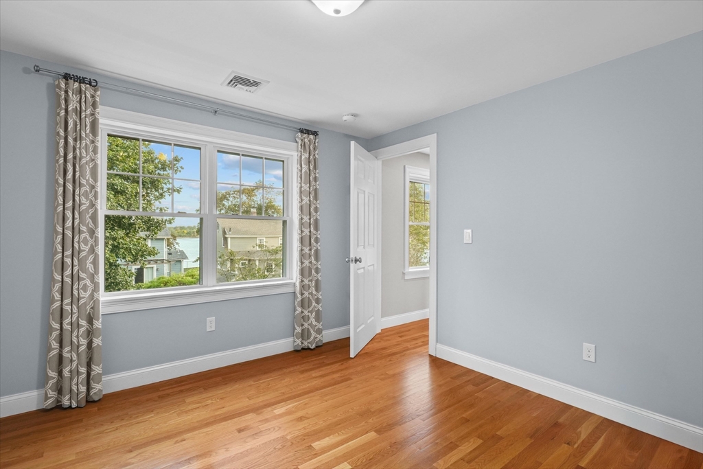 8 Beachmont Road Salem, MA 01970 - Photo 26 of 42 Gallery Image 26