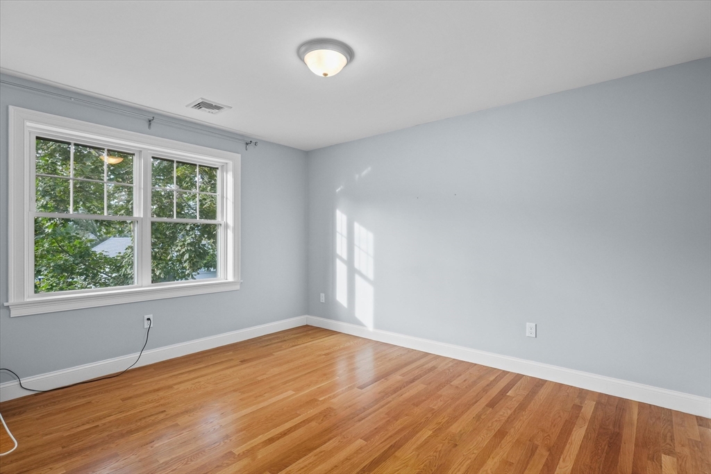8 Beachmont Road Salem, MA 01970 - Photo 27 of 42 Gallery Image 27