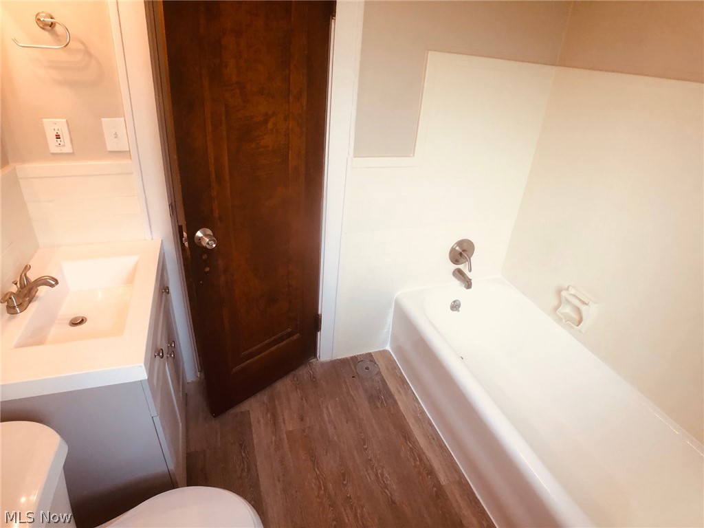 3989 Ardmore Road Cleveland Heights, OH 44121 - Photo 10 of 26
