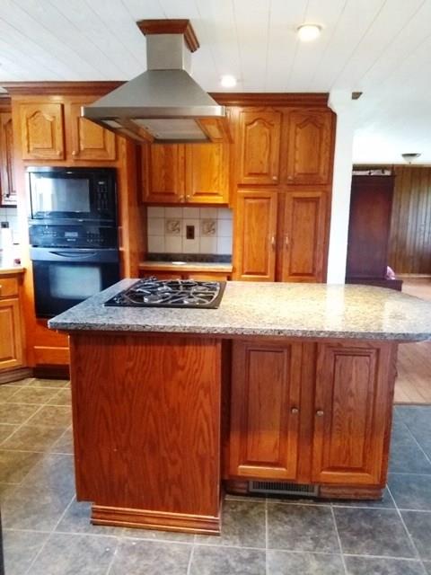 1575 Lovi Road Freedom, PA 15042 - Photo 4 of 24