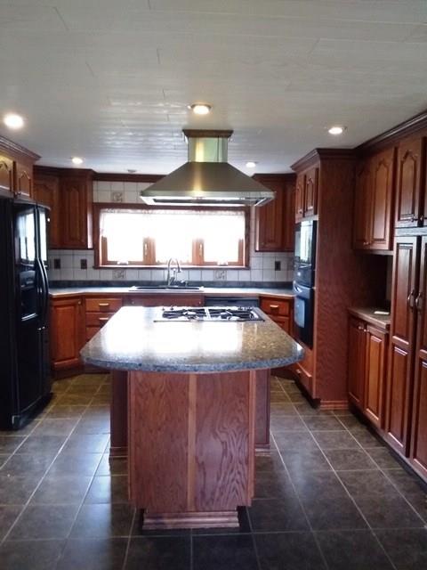1575 Lovi Road Freedom, PA 15042 - Photo 6 of 24