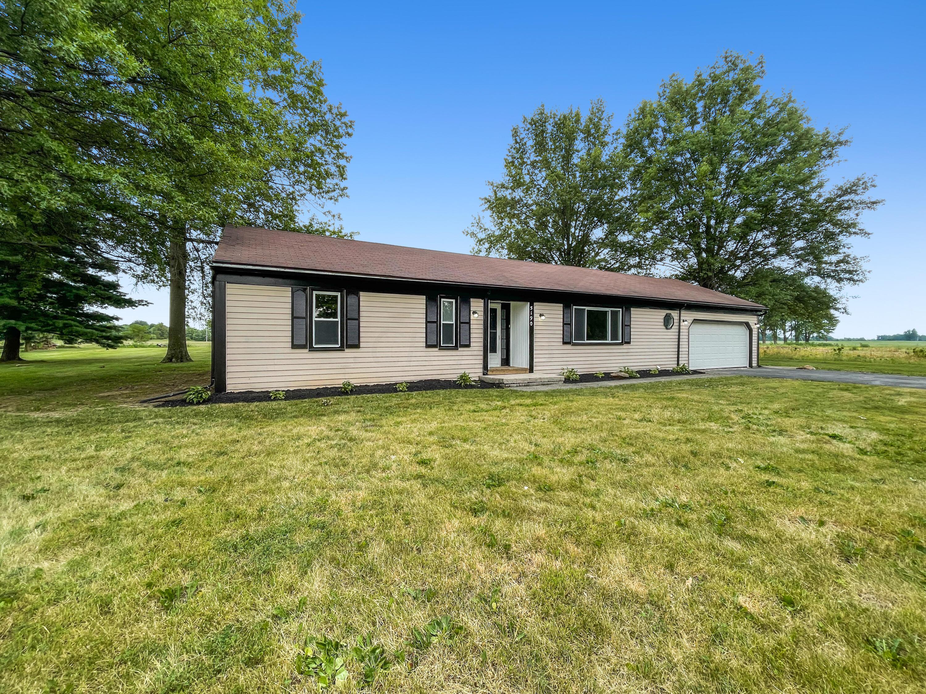 5190 Benzler Road Marion, OH 43302 - Photo 3 of 28 880E5508-977C-4507-9097-1A87DC8455B8