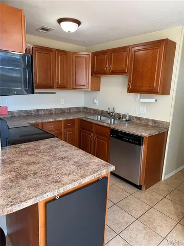 $2,095 | 21 Crabapple Court, St. Louis, MO 63132