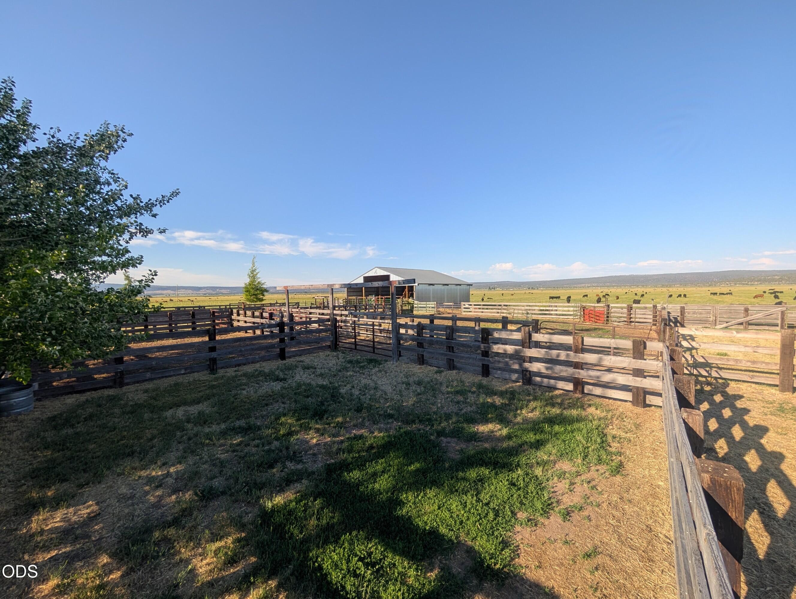 15655 West Langell Valley Road Bonanza, OR 97623 - Photo 43 of 53
