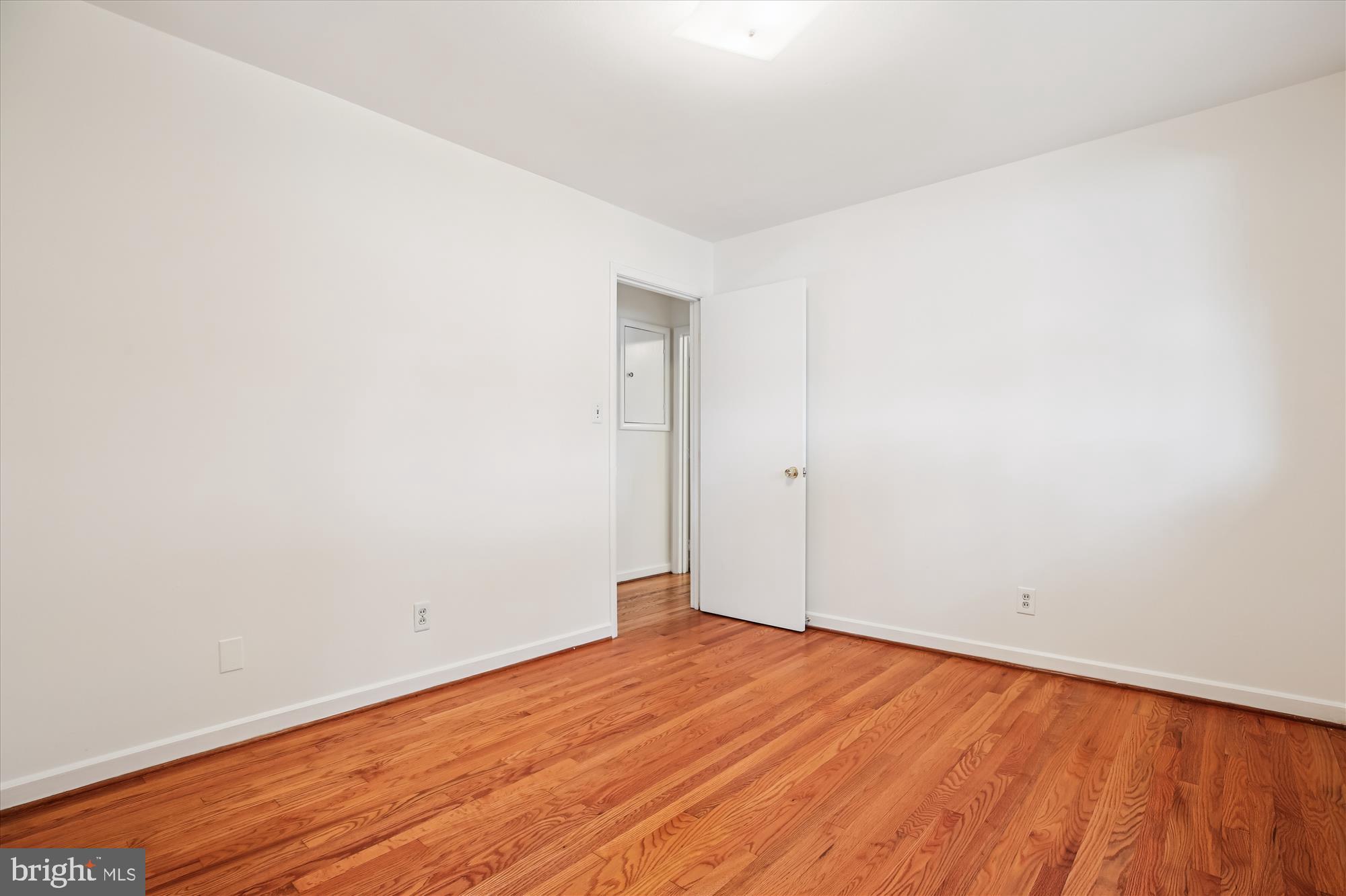 3503 Kayson Street Silver Spring, MD 20906 - Photo 16 of 33 Bedroom 3