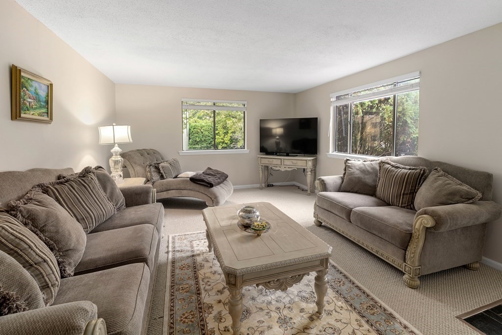 129 Leland Farm Road, Unit 129 Ashland, MA 01721 - Photo 2 of 32 Gallery Image 2