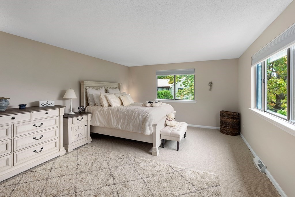 129 Leland Farm Road, Unit 129 Ashland, MA 01721 - Photo 3 of 32 Gallery Image 3