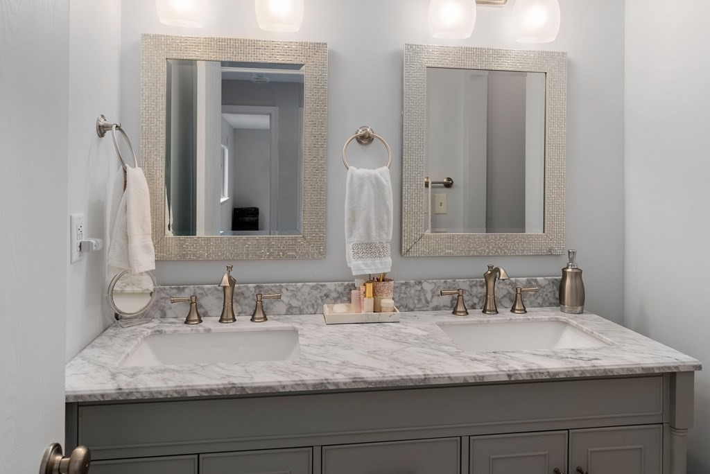 129 Leland Farm Road, Unit 129 Ashland, MA 01721 - Photo 9 of 32 Gallery Image 9