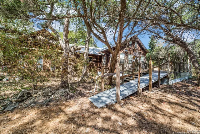 $4,147,920 | 31210 Stahl Lane, Bulverde, TX 78163