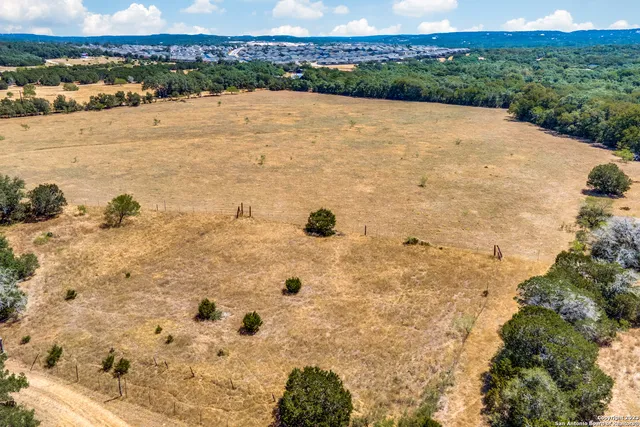 $4,147,920 | 31210 Stahl Lane, Bulverde, TX 78163