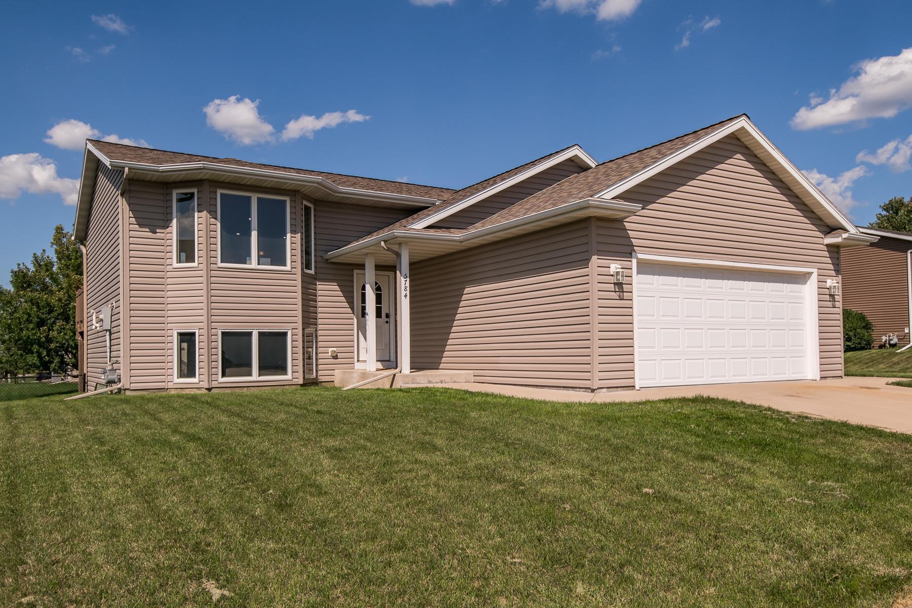 5784 Excalibur Court Northwest Rochester, MN 55901 - Photo 1 of 1 Gallery Image 1