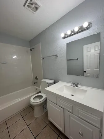 $1,550 | 203 Southland Drive, Unit B, Fort Pierce, FL 34982