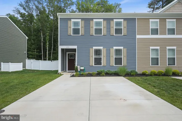 $320,999 | 173 Currant Circle, Magnolia, DE 19962
