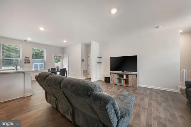 $320,999 | 173 Currant Circle, Magnolia, DE 19962