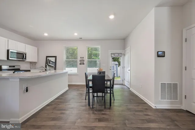 $320,999 | 173 Currant Circle, Magnolia, DE 19962