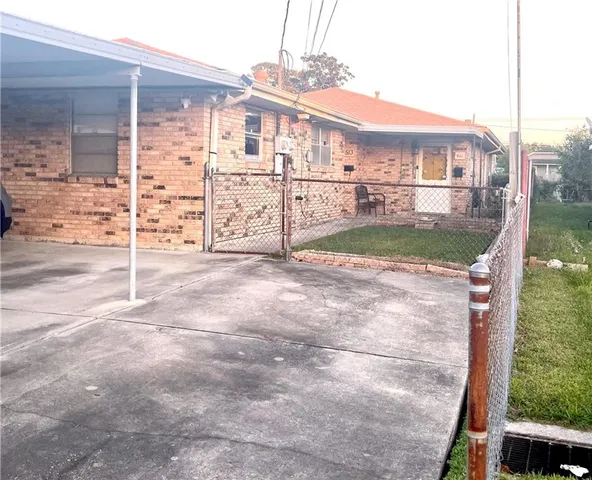 $1,200 | 513 Homewood Place, Westwego, LA 70094