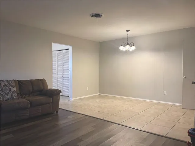 $1,200 | 513 Homewood Place, Westwego, LA 70094