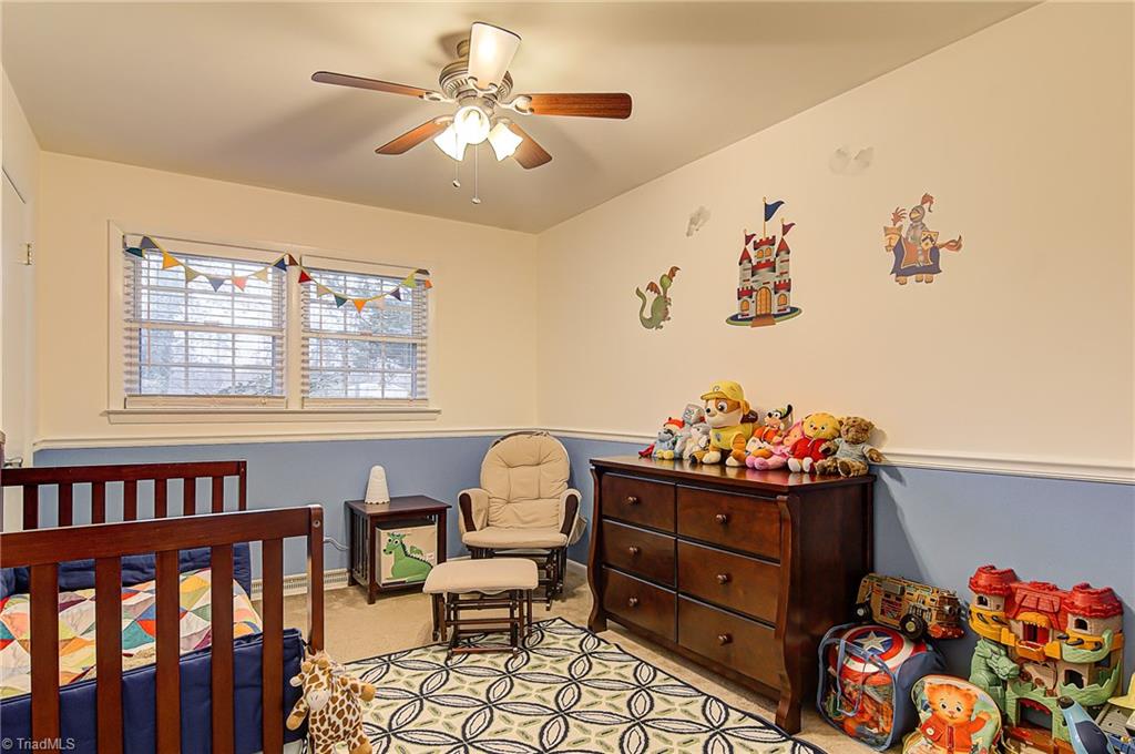 107 Edgeview Road High Point, NC 27260 - Photo 17 of 30 Gallery Image 17